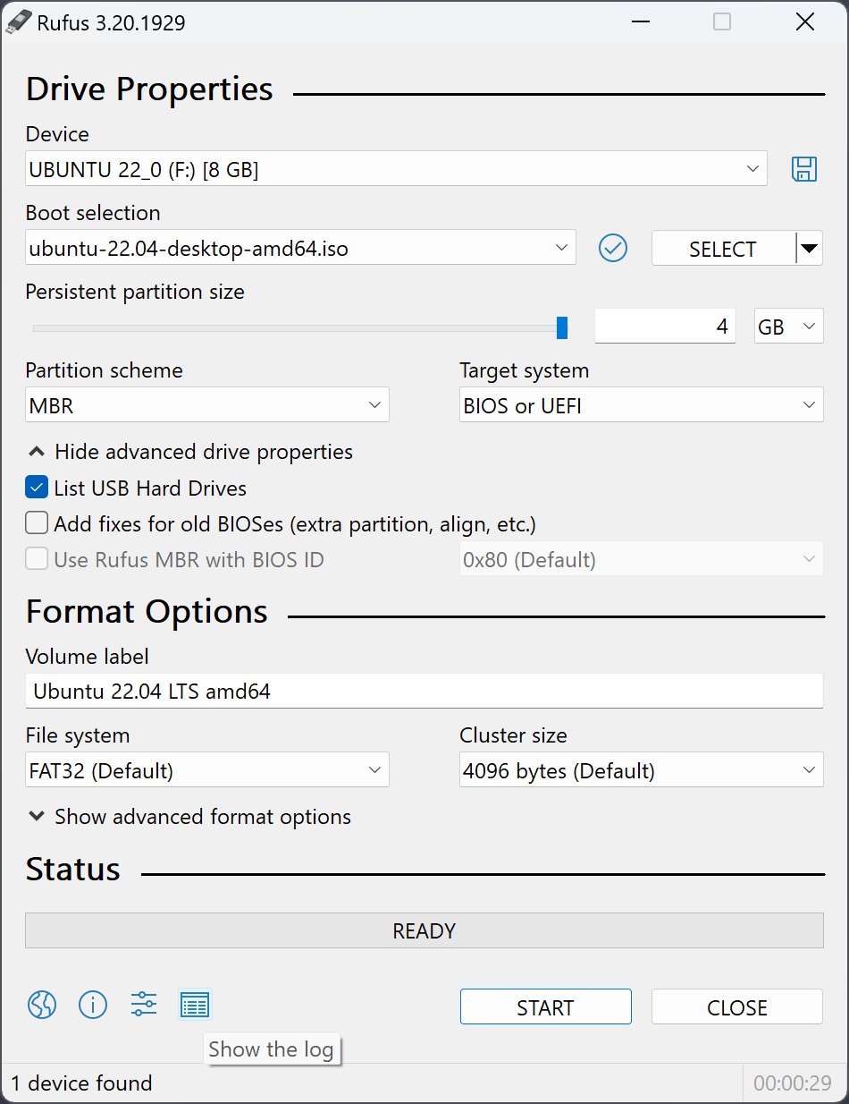 Rufus showing the selected Linux ISO